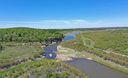 Farm Ranch in Voss, Texas, United States 1