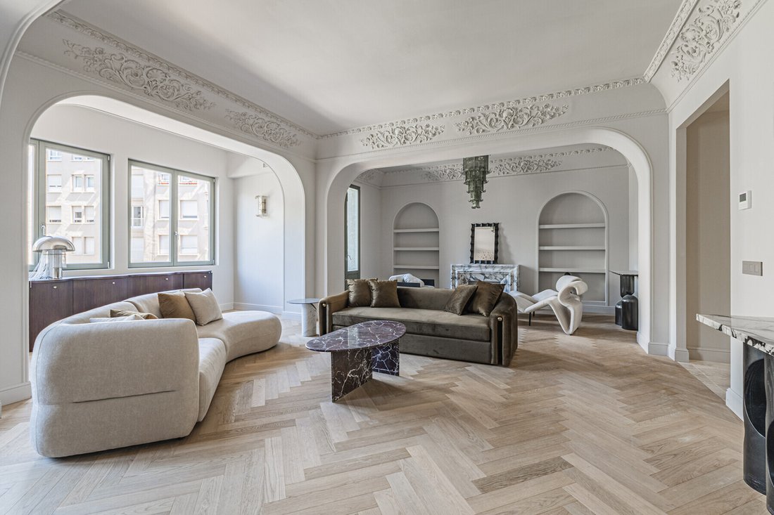 Apartment in Eixample, Barcelona, Spain 2 - 17734165