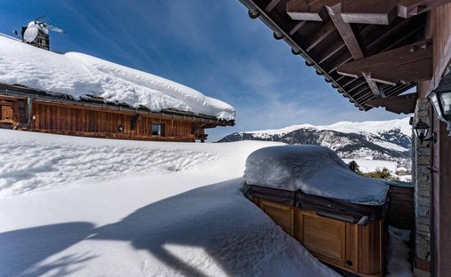 Chalet in Saint-Bon-Tarentaise, Courchevel, France 1