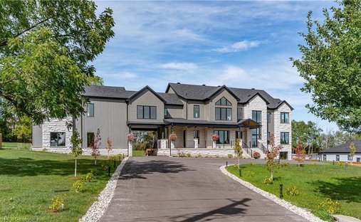House in Erin, Ontario, Canada 1