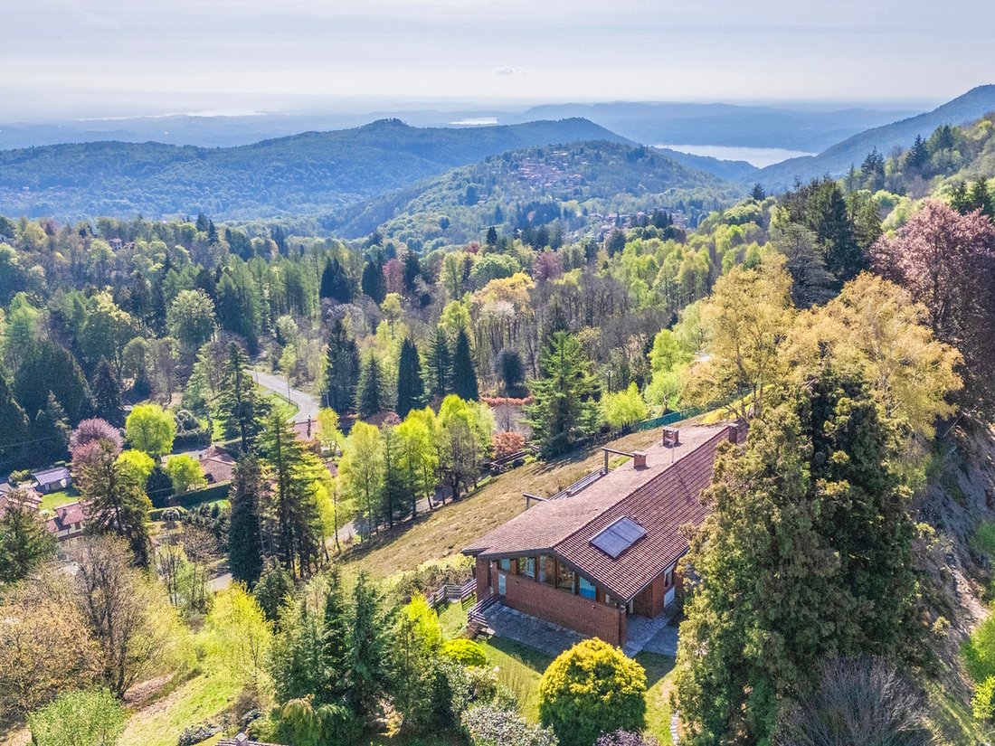 Villa in Gignese, Piedmont, Italy 2 - 17734267