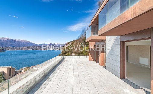 Villa in Campione d'Italia, Lombardei, Italien 1