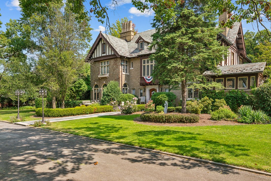House in Crete, Illinois, United States 5 - 17734221