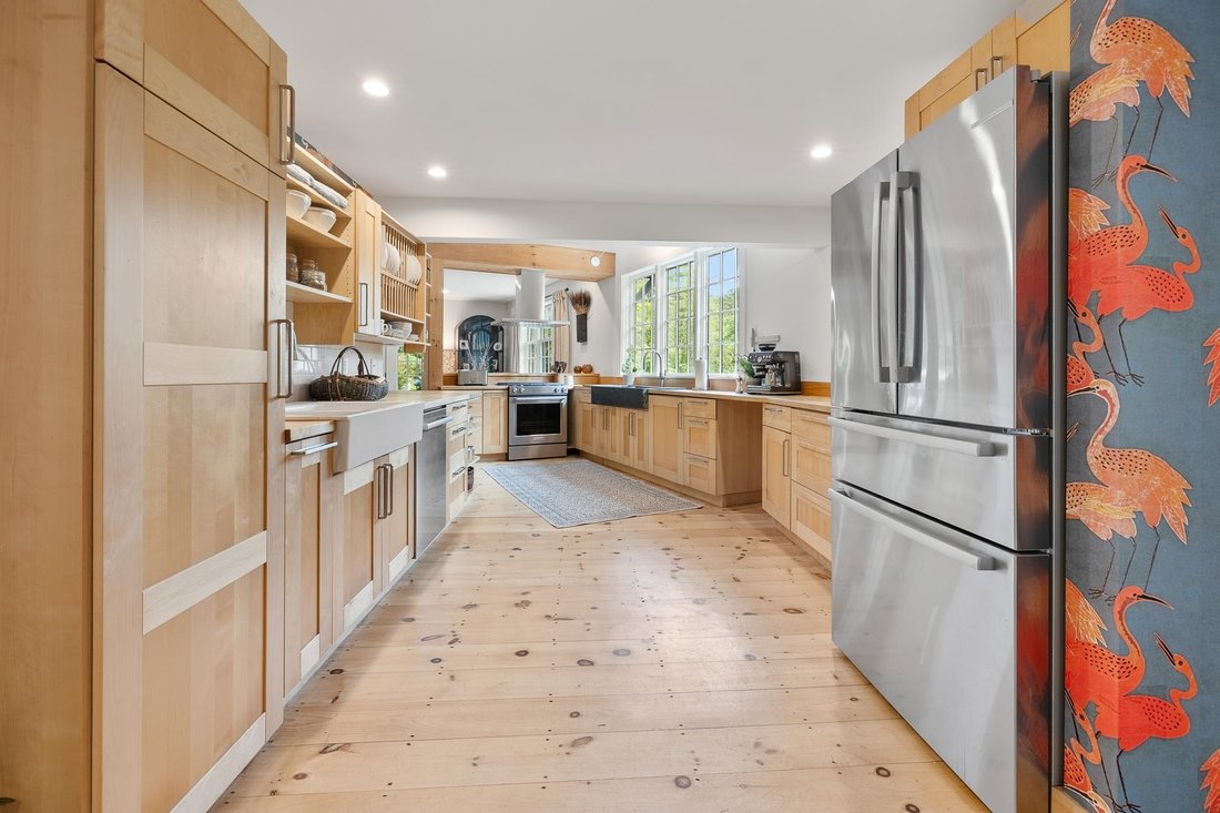 1355 Podunk Road, Norwich, Vt, 05055 In Hartford, Vermont, United ...