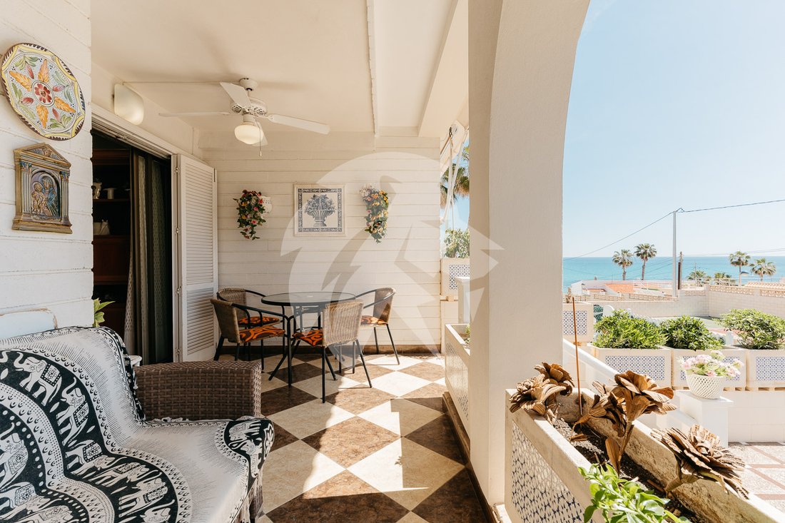 Chalet in Alicante, Valencian Community, Spain 1 - 17734316