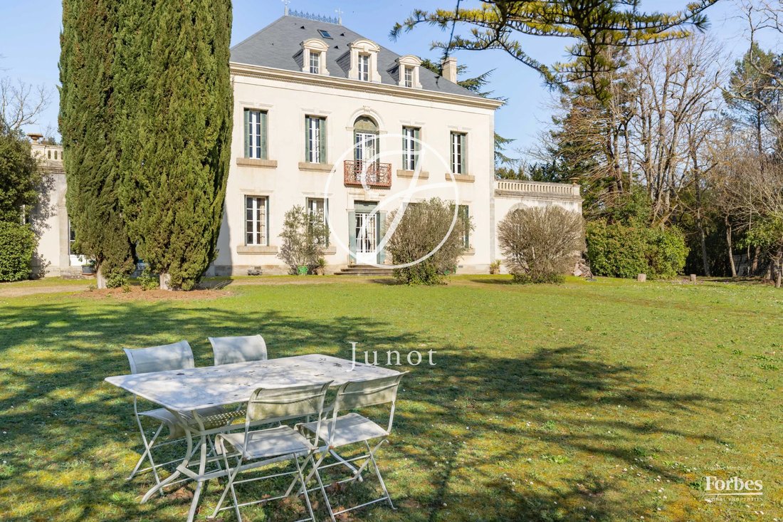 Estate in Lasbordes, Occitania, France 1 - 17444950