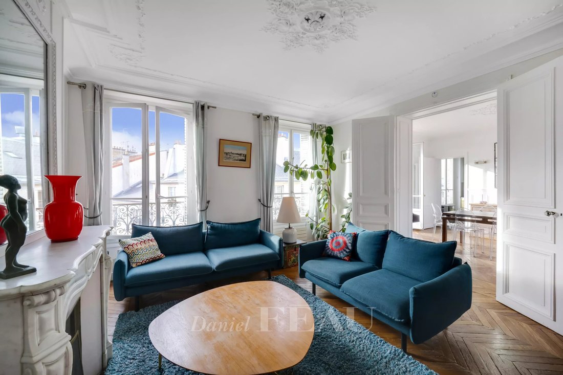 Apartment in Montreuil, Versailles, France 5 - 17380606