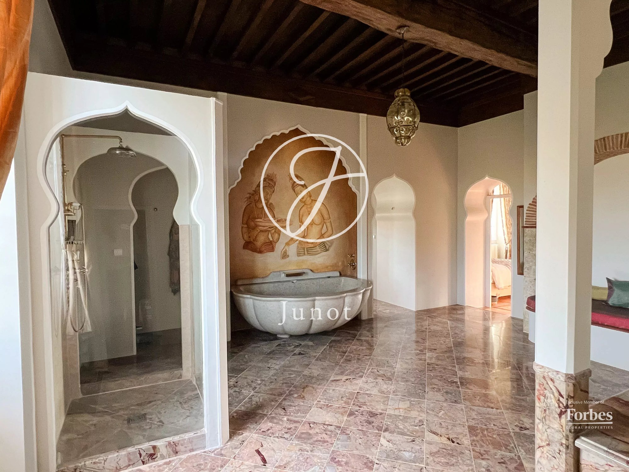 Château Vic Fezensac 503.14 Sqm 9 Rooms