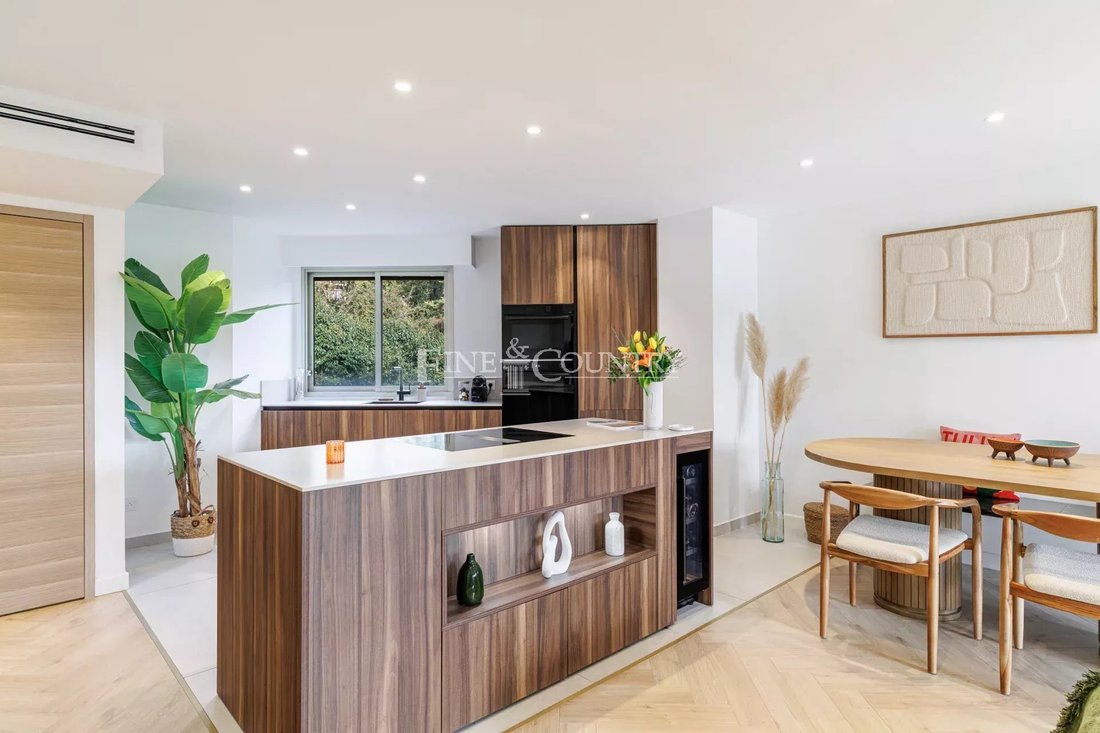 Apartment in Camp Long, Cannes, France 3 - 17735267