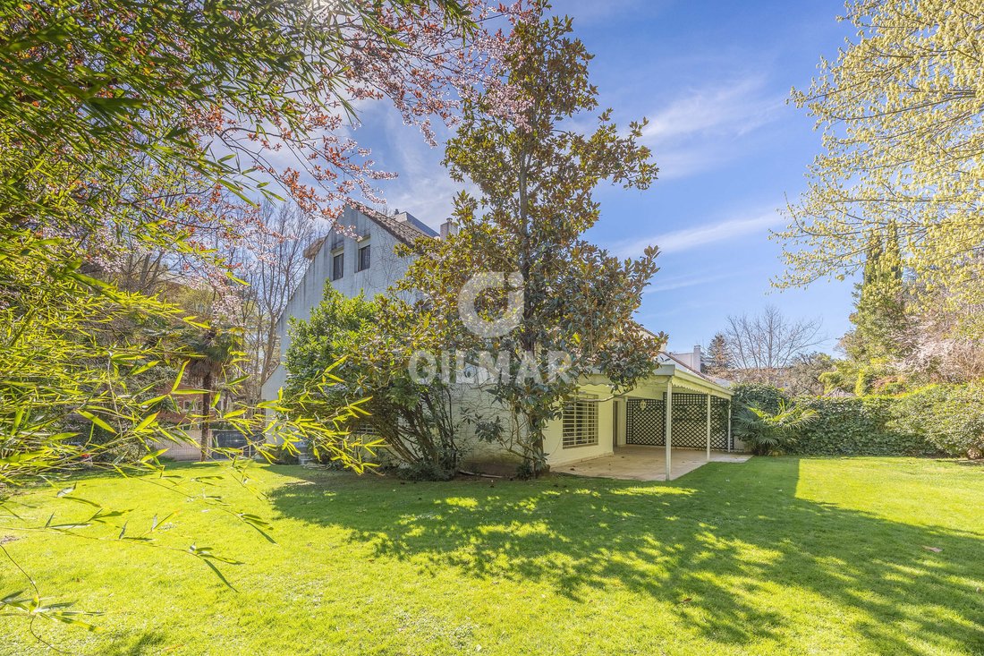 House in Fuencarral-El Pardo, Madrid, Spain 2 - 17735249
