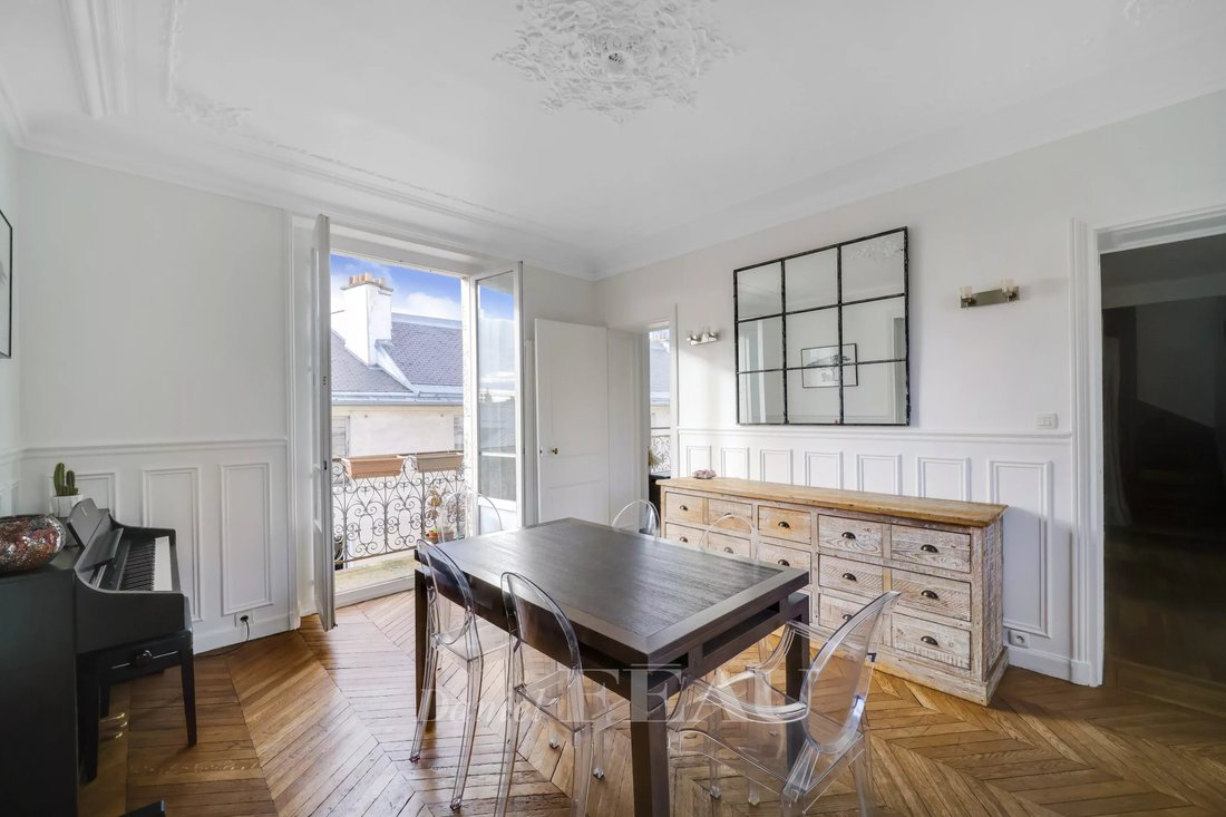 Apartment in Montreuil, Versailles, France 4 - 17380606