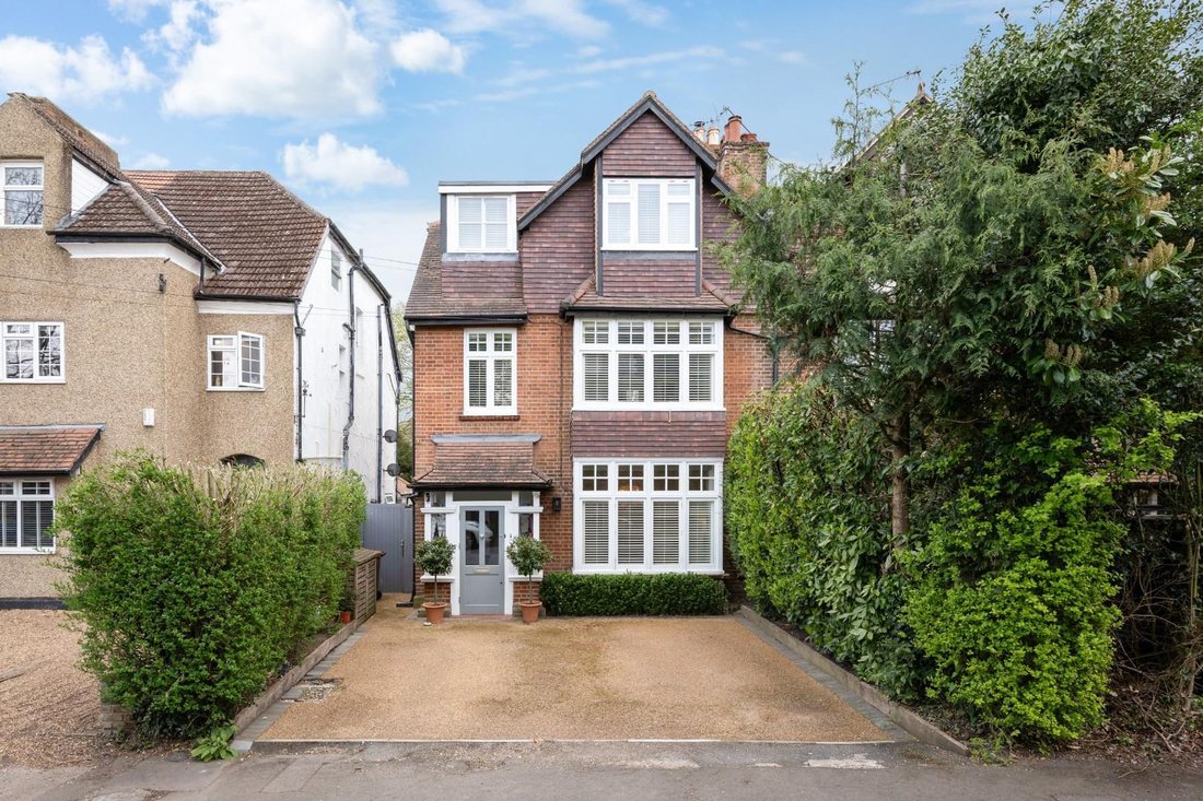 House in Epsom, England, United Kingdom 1 - 17734530