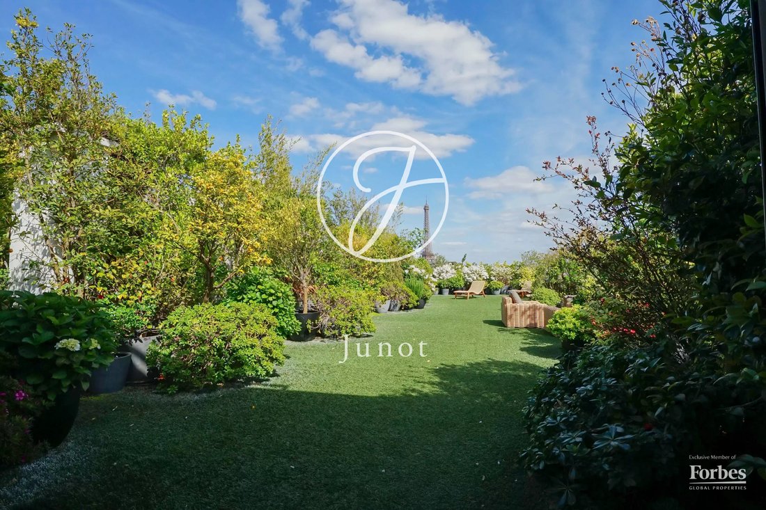 Apartment in Muette Sud, Paris 16e Arrondissement, Paris 3 - 17734405