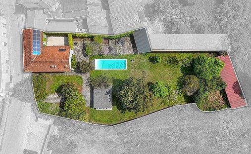 House in Milheiros, Porto District, Portugal 1