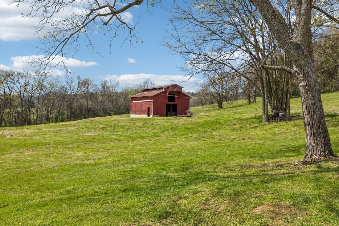House in Thompson's Station, Tennessee, United States 3 - 17734607