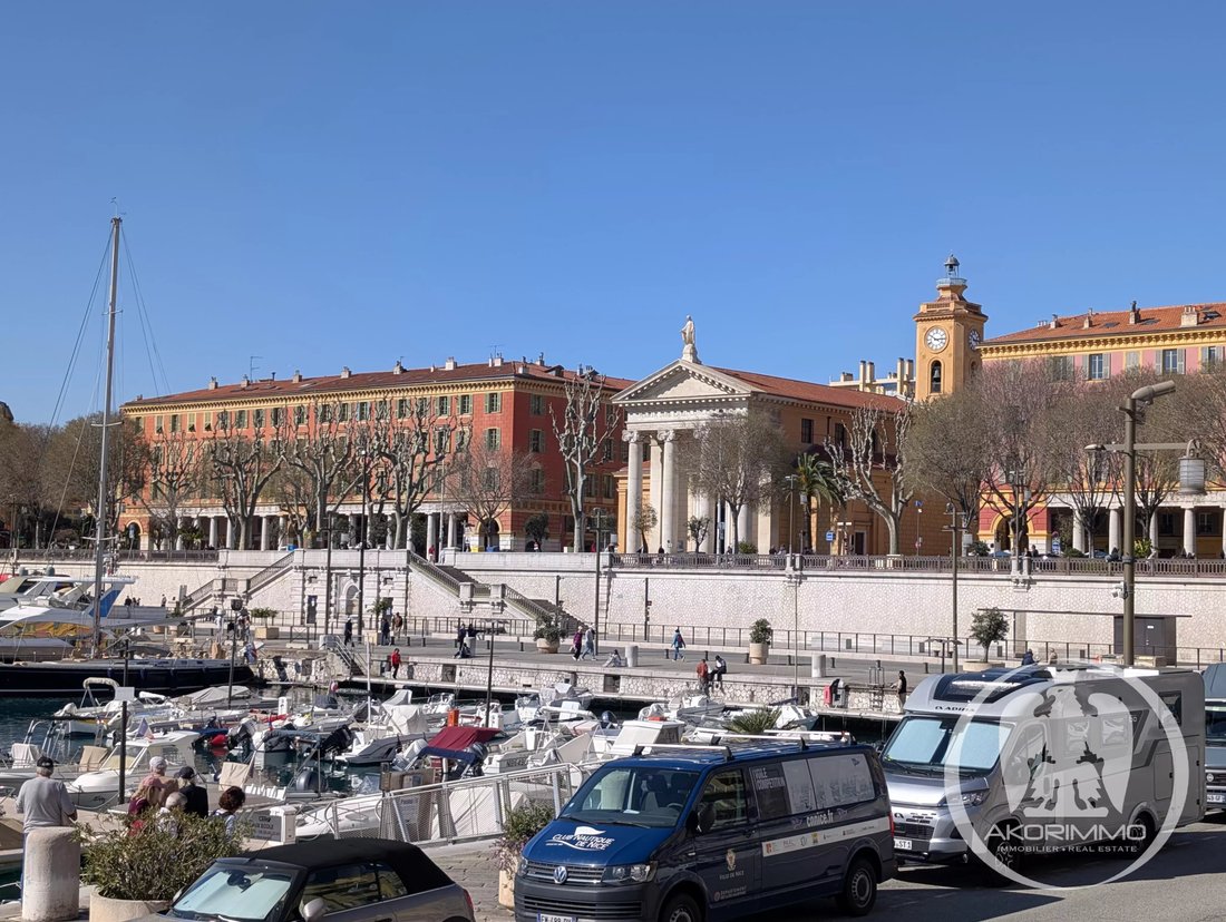 Apartment in Le Port, Nice, France 1 - 17734376