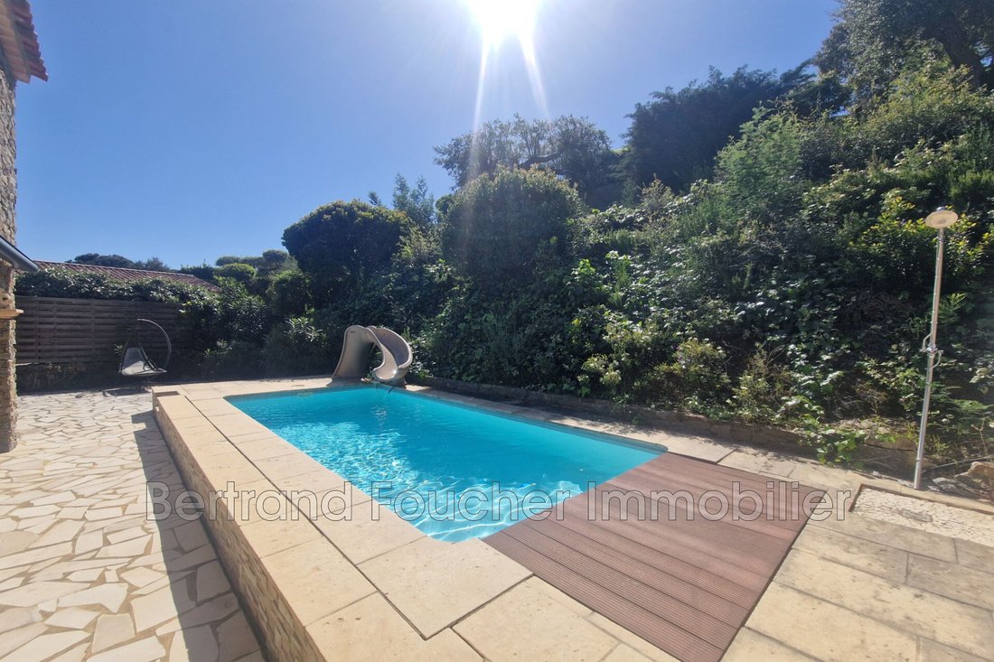 Villa in Sud, Cavalaire-sur-Mer, France 2 - 17735082