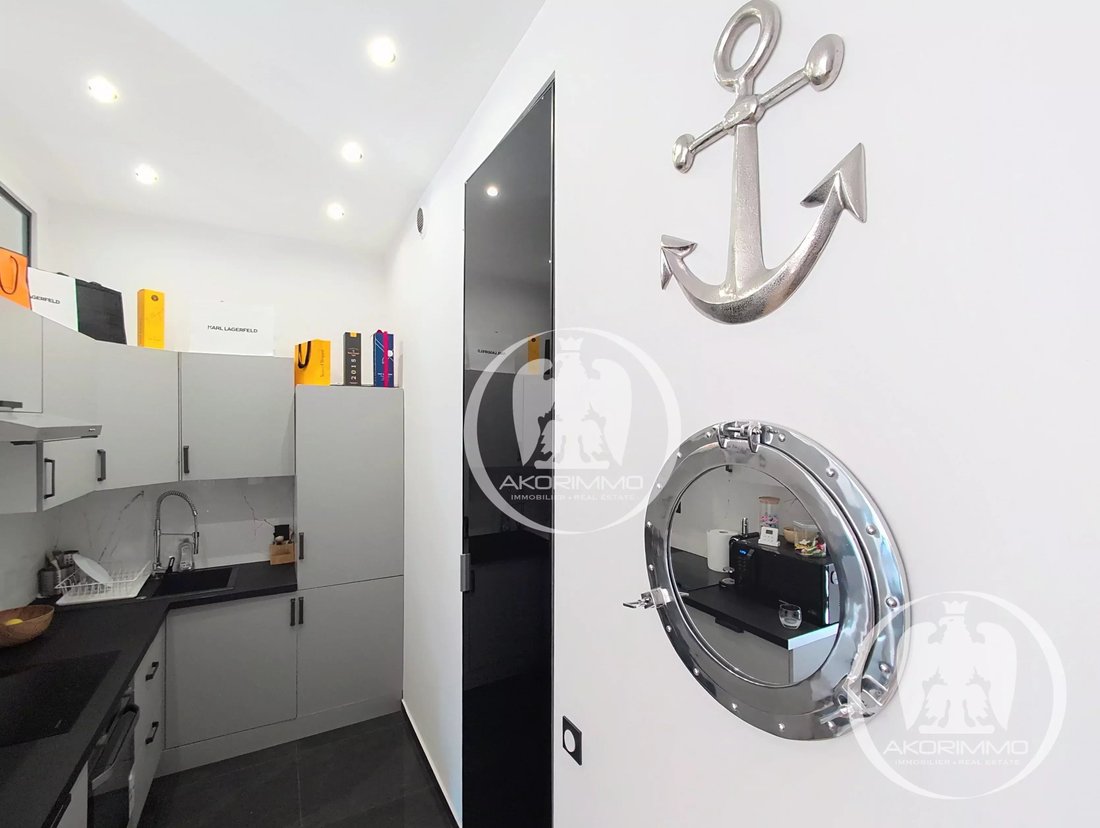 Apartment in Le Port, Nice, France 5 - 17734376