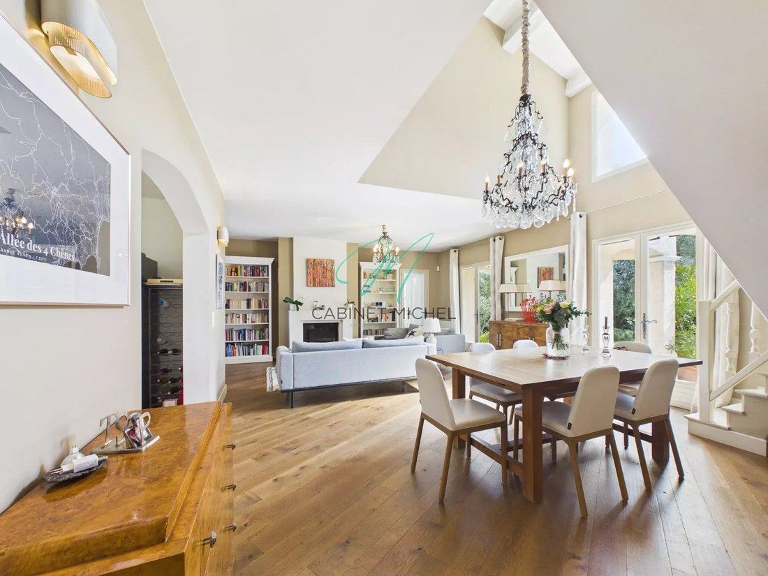 House in Nord, Roquefort-les-Pins, France 4 - 17734475