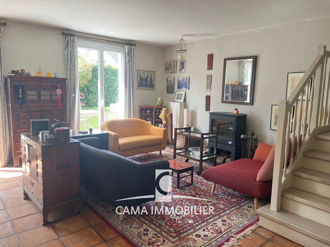 House in Bas Buc, Buc, France 2 - 16411079