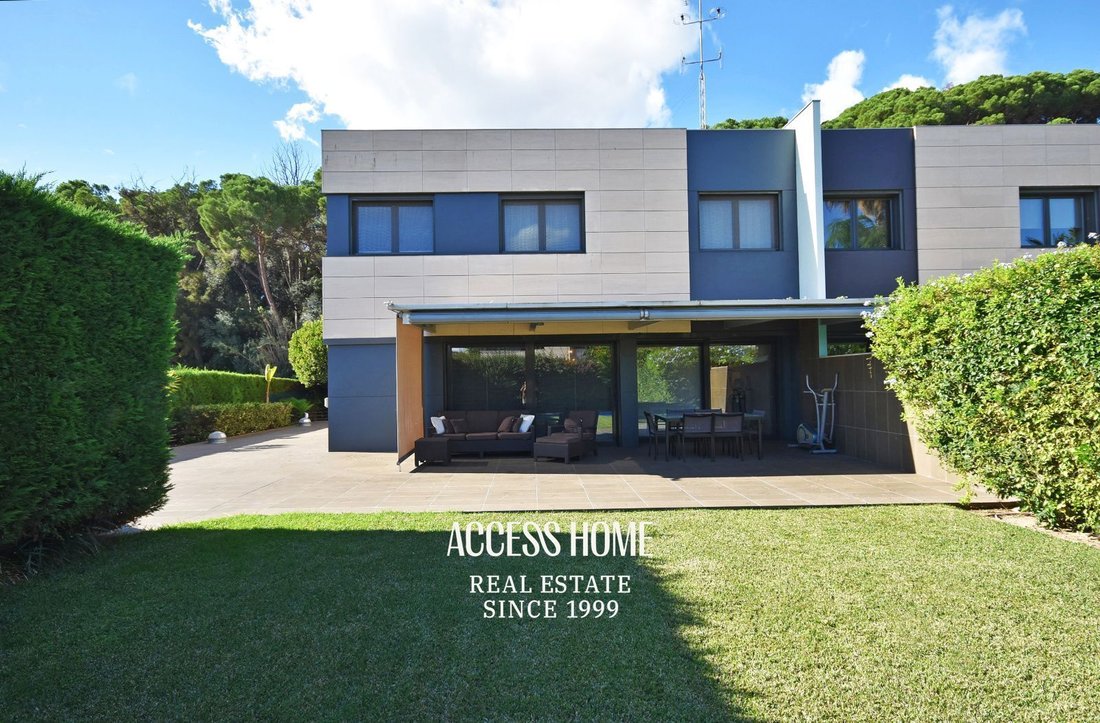Villa in Sant Andreu de Llavaneres, Catalonia, Spain 4 - 17734369