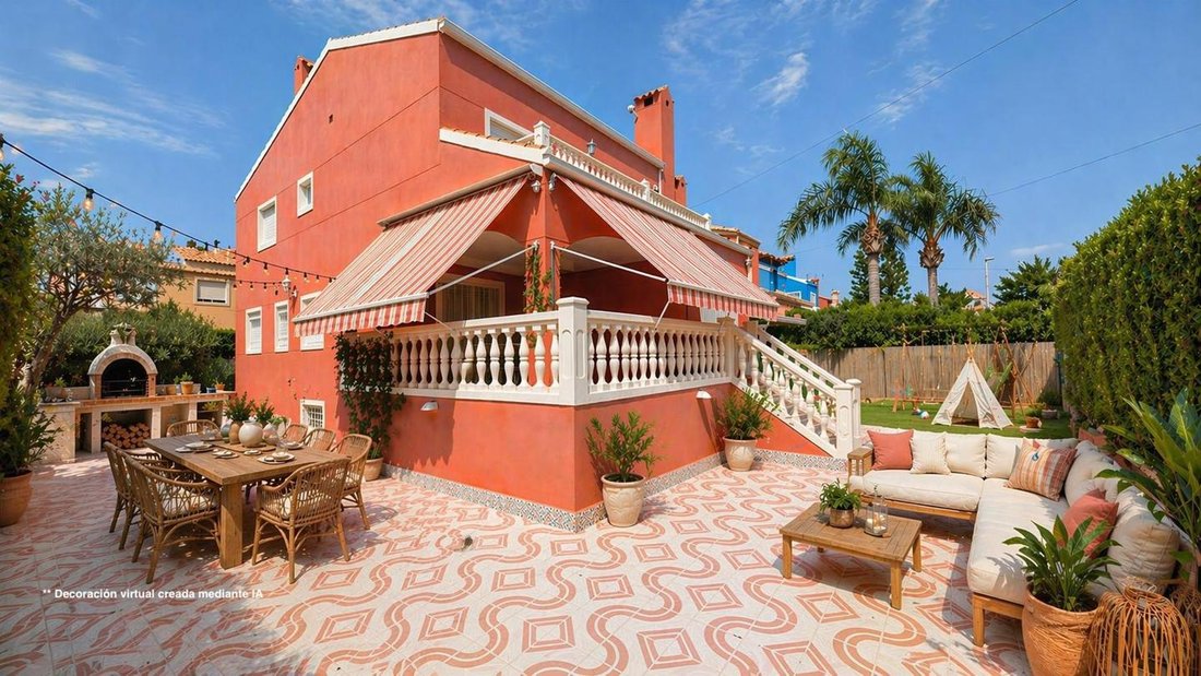 Villa in Elx / Elche, Valencian Community, Spain 1 - 16053008