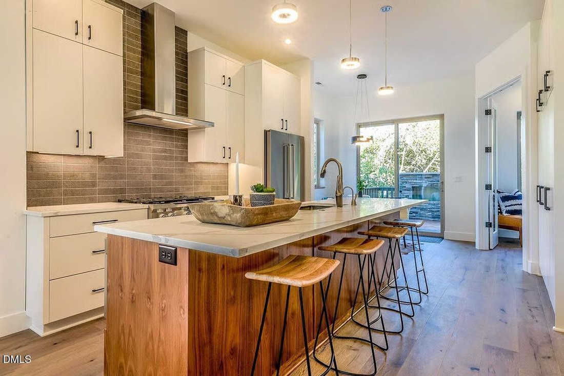 Condo in Raleigh, North Carolina, United States 4 - 17706987