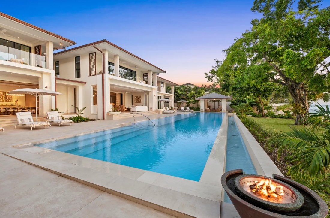 Appartamento a Holetown, Saint James, Barbados 1 - 14584209