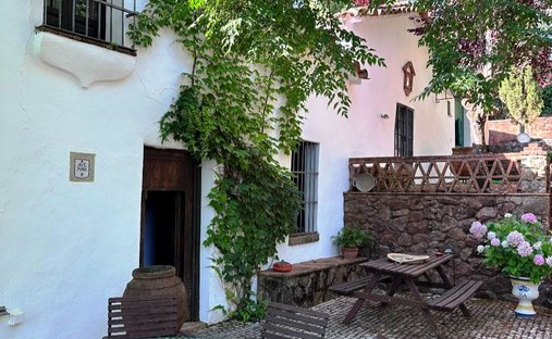 Casa de Campo en Aracena, Andalucía, España 1