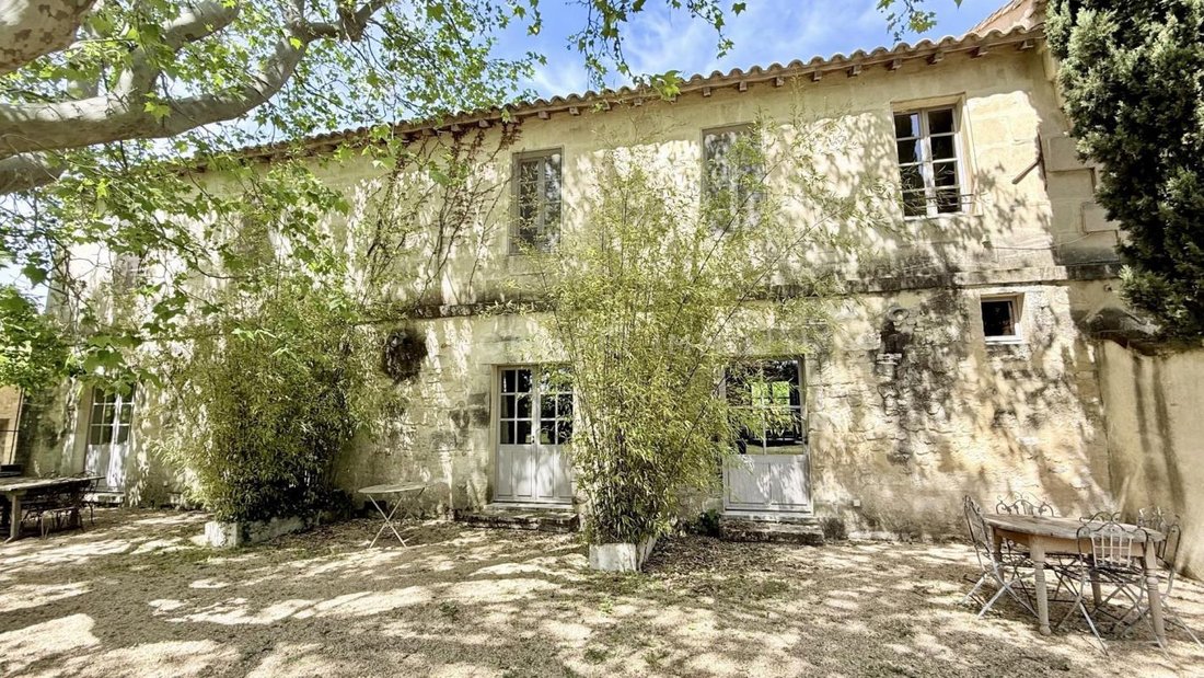 House in Arles, Provence-Alpes-Côte d'Azur, France 1 - 17625538