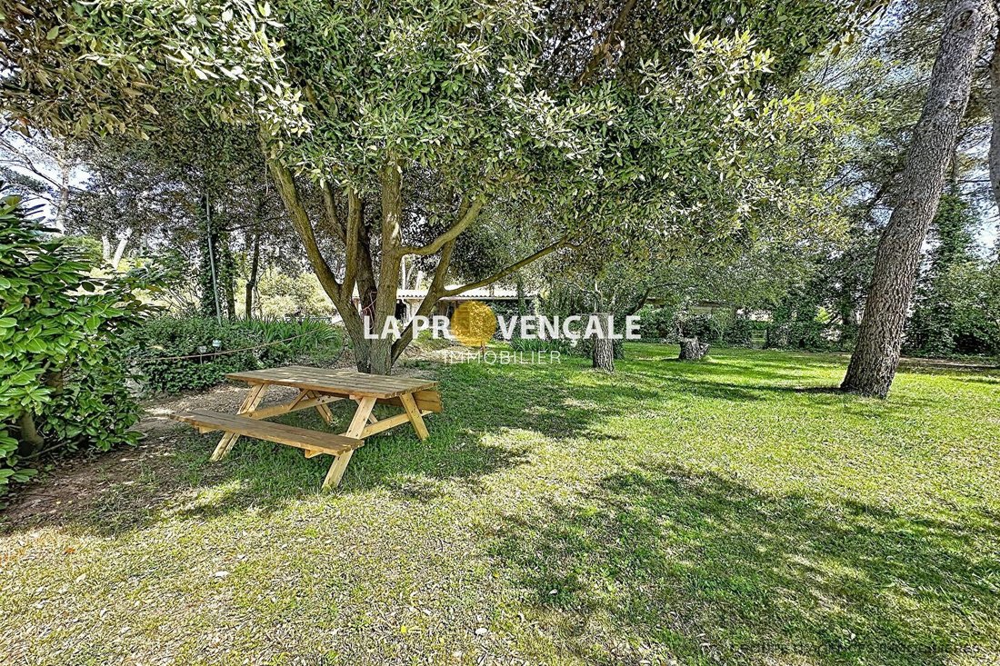 Villa in Trets, Provence-Alpes-Côte d'Azur, France 3 - 17735003