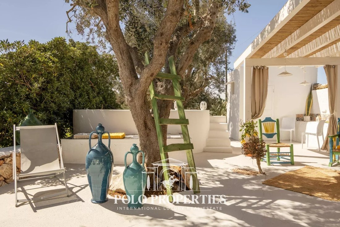 Villa in Sava, Apulia, Apulia, Italy 3 - 15269455