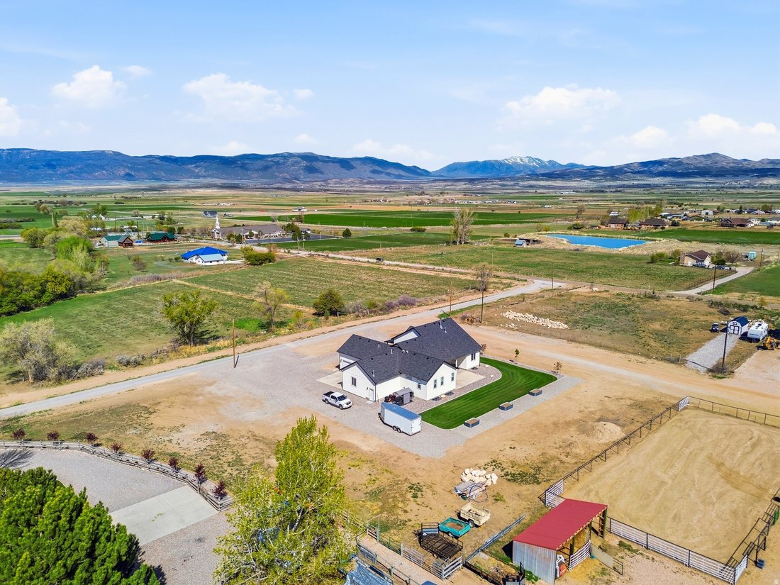 House in Fairview, Utah, United States 5 - 17734422