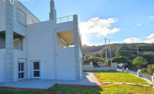 House in Community of Achlada, Gazi, Greece 1