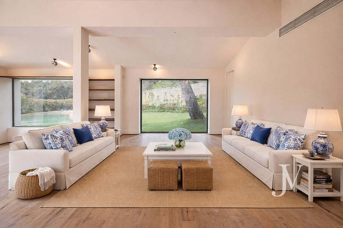Villa in Fuencarral-El Pardo, Madrid, Spain 3 - 17735222