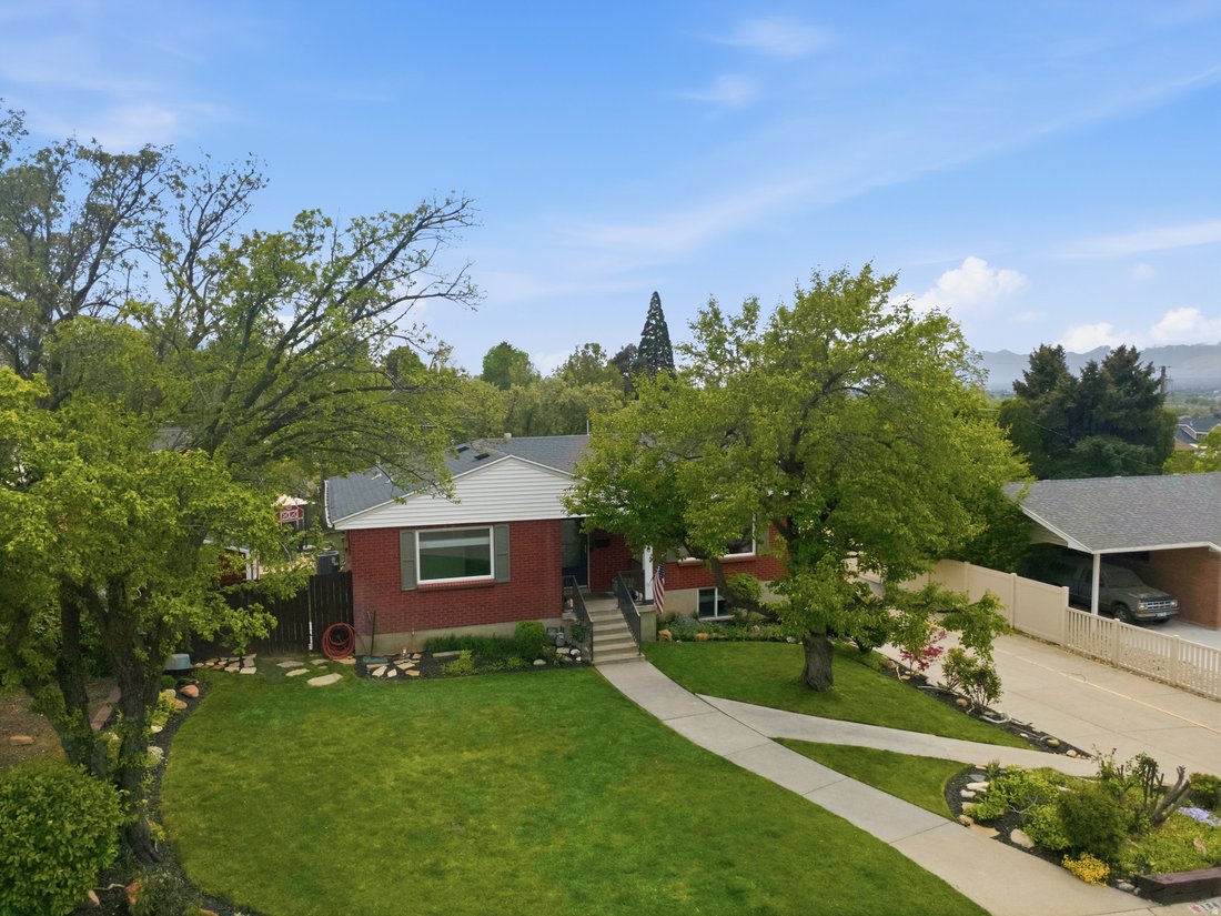 House in Holladay, Utah, United States 4 - 17734423