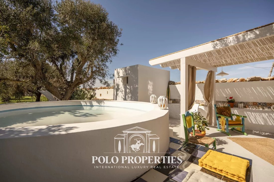 Villa in Sava, Apulia, Apulia, Italy 4 - 15269455