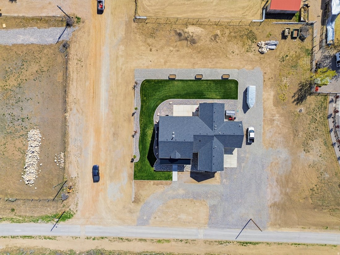 House in Fairview, Utah, United States 3 - 17734422
