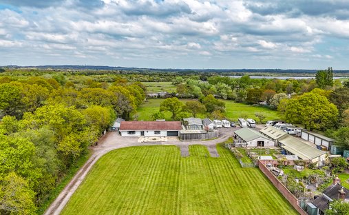 Bungalow in Ringwood, England 1