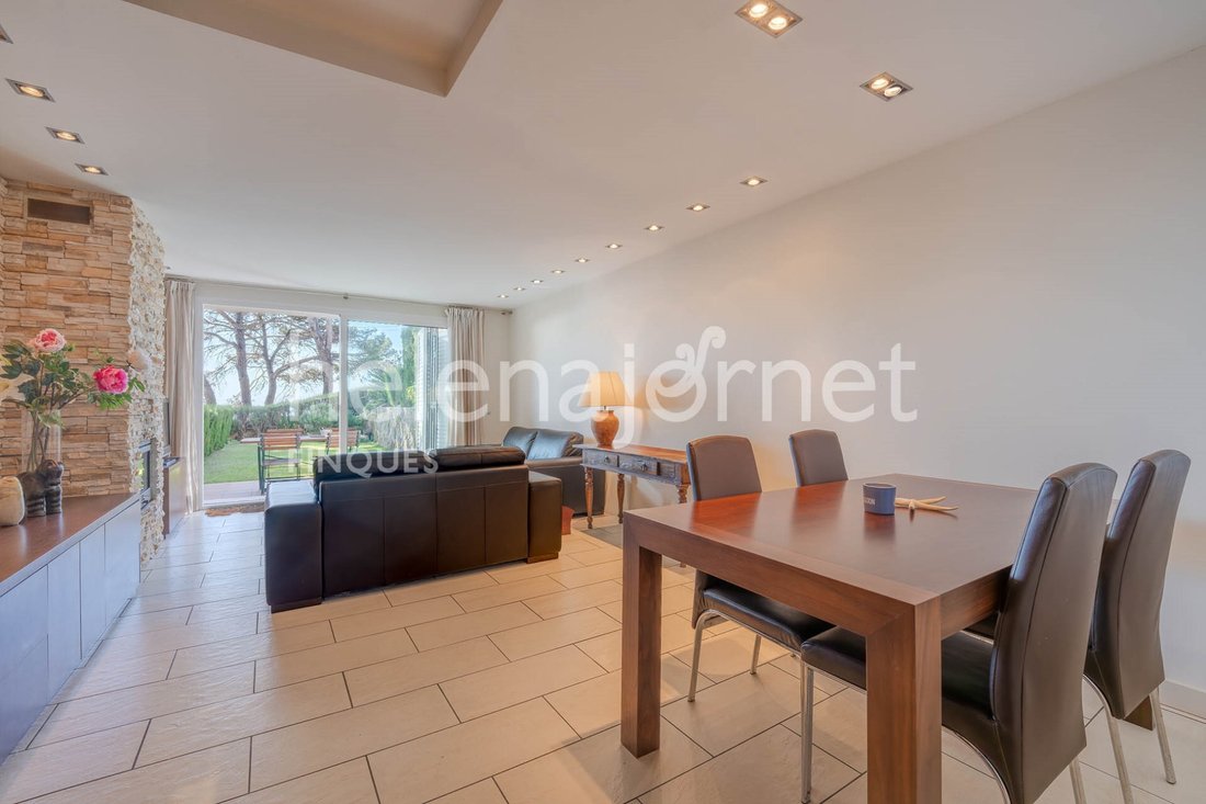 Townhouse in Sant Feliu de Guixols, Catalonia, Spain 5 - 17443599