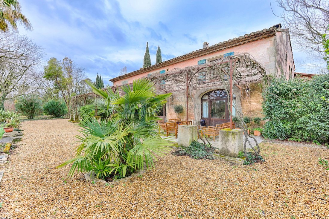 Country House in Saint-Rémy-de-Provence, Provence-Alpes-Côte d'Azur, France 5 - 17734527