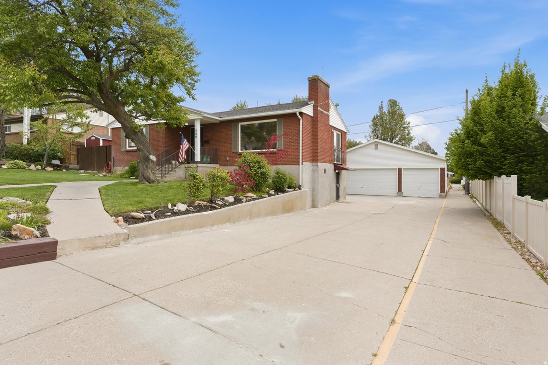 House in Holladay, Utah, United States 1 - 17734423