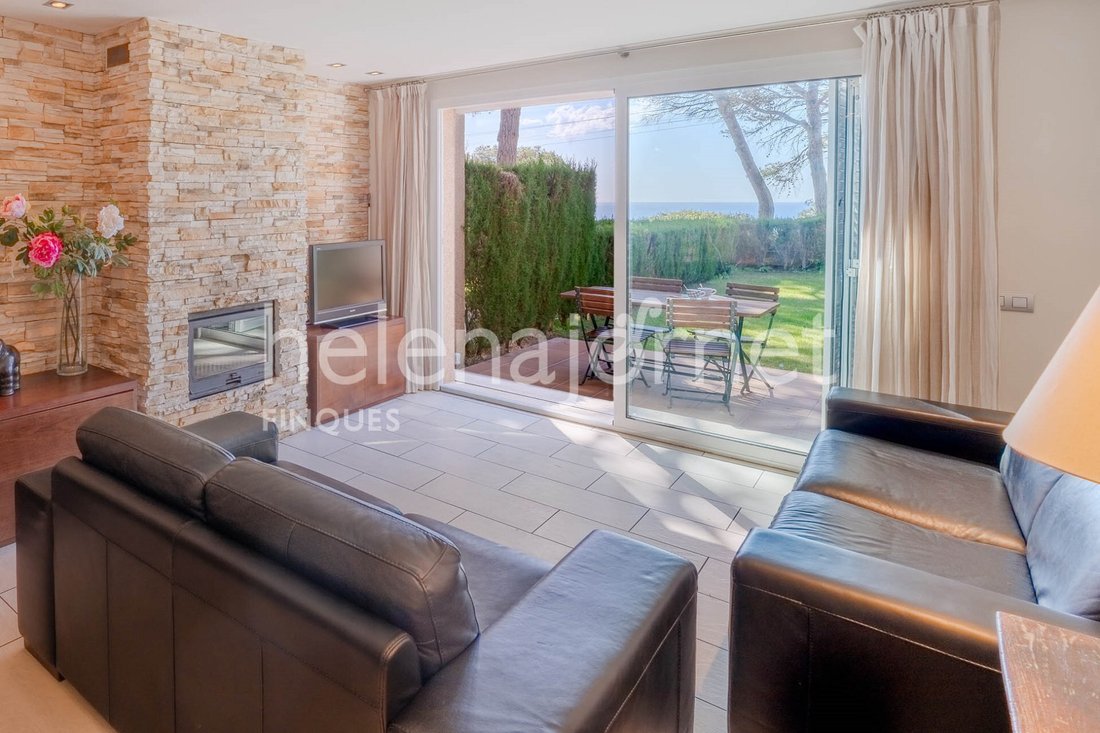 Townhouse in Sant Feliu de Guixols, Catalonia, Spain 1 - 17443599