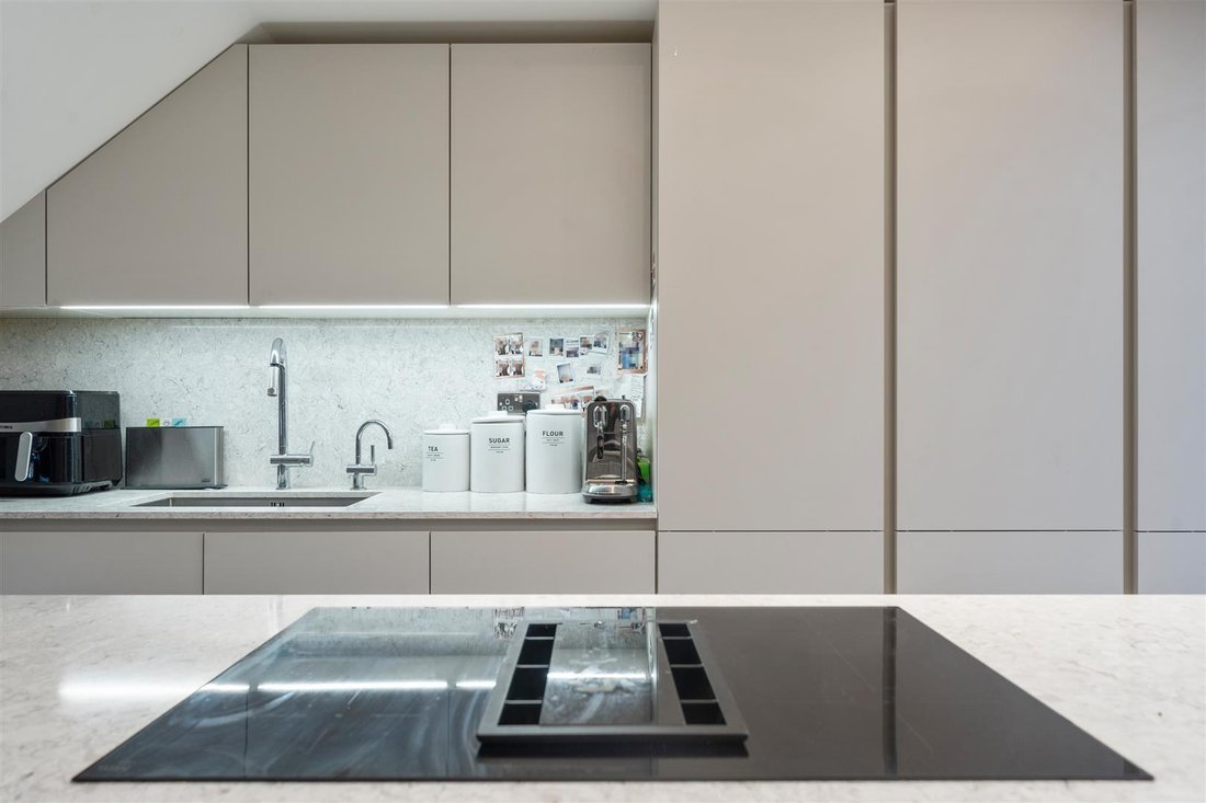 Apartment in Barnet, England 4 - 17734506