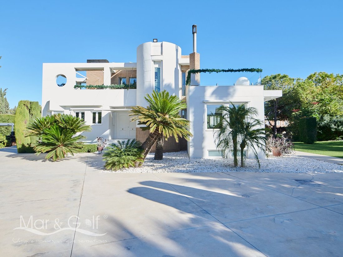 Villa in Alicante, Valencian Community, Spain 5 - 17669807