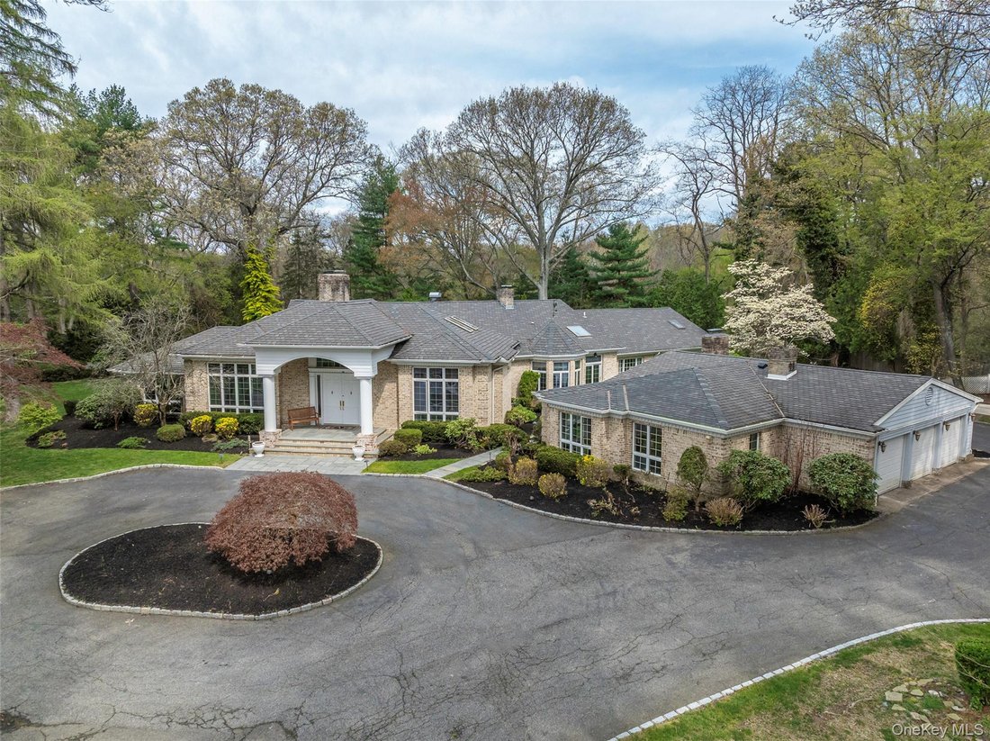House in Upper Brookville, New York, United States 2 - 17734914