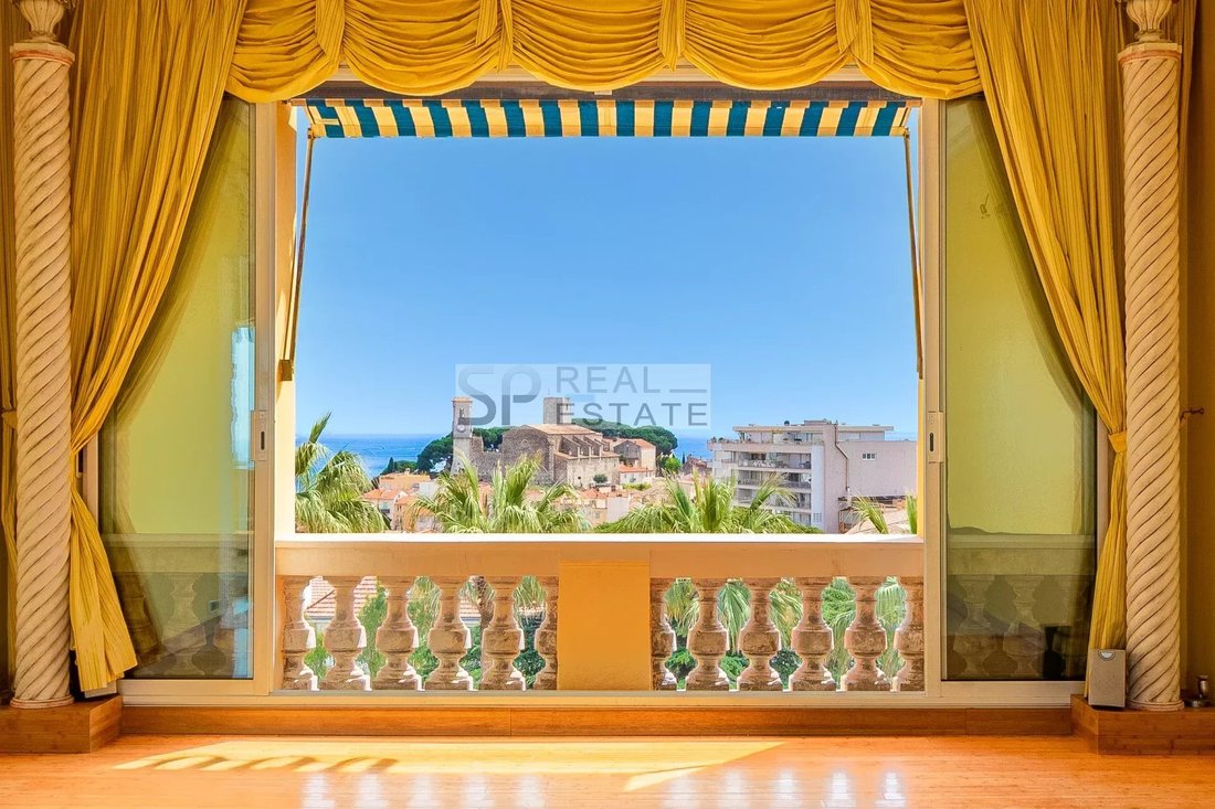 Apartment in Cannes, Provence-Alpes-Côte d'Azur, France 1 - 17735204