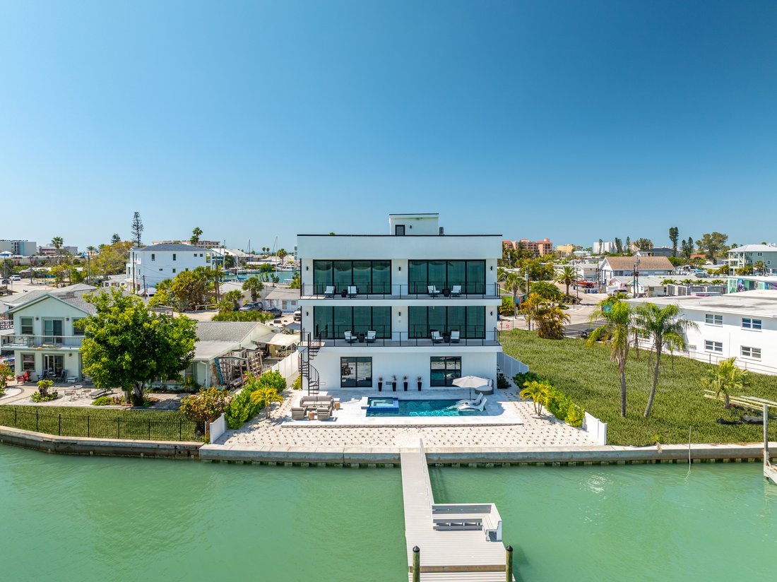 House in Madeira Beach, Florida, United States 5 - 17735555