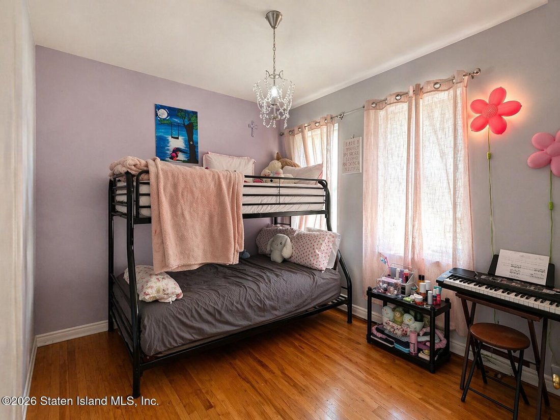 House in New York, New York, United States 5 - 17734428