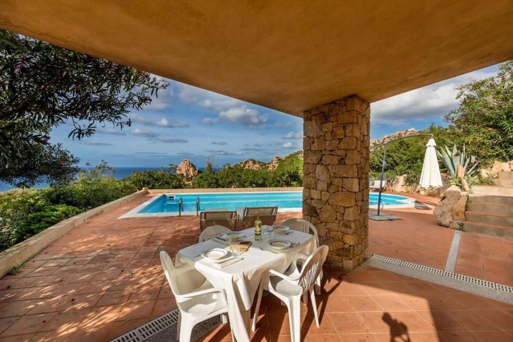 House in Trinita d'Agultu e Vignola, Sardinia, Italy 2 - 15591369